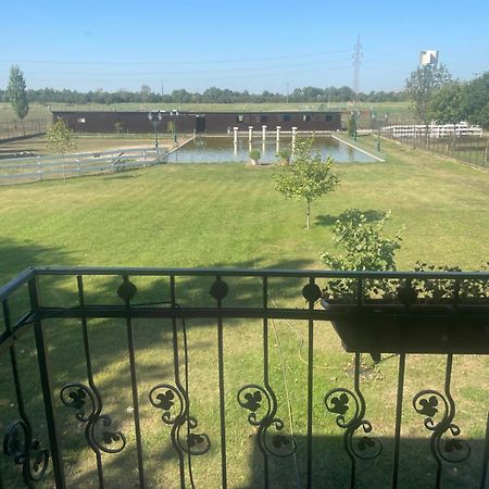 Kastelykert Fogado Hotel Szeged Eksteriør billede
