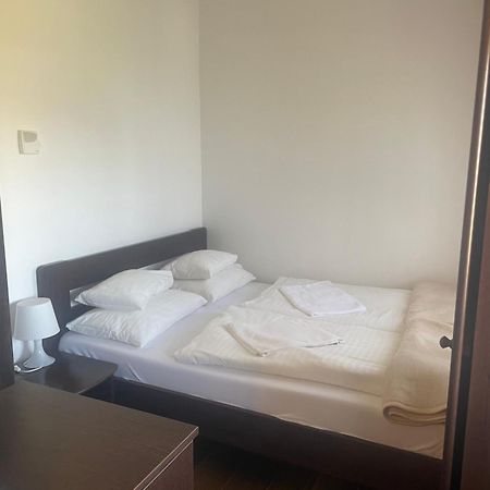 Kastelykert Fogado Hotel Szeged Eksteriør billede