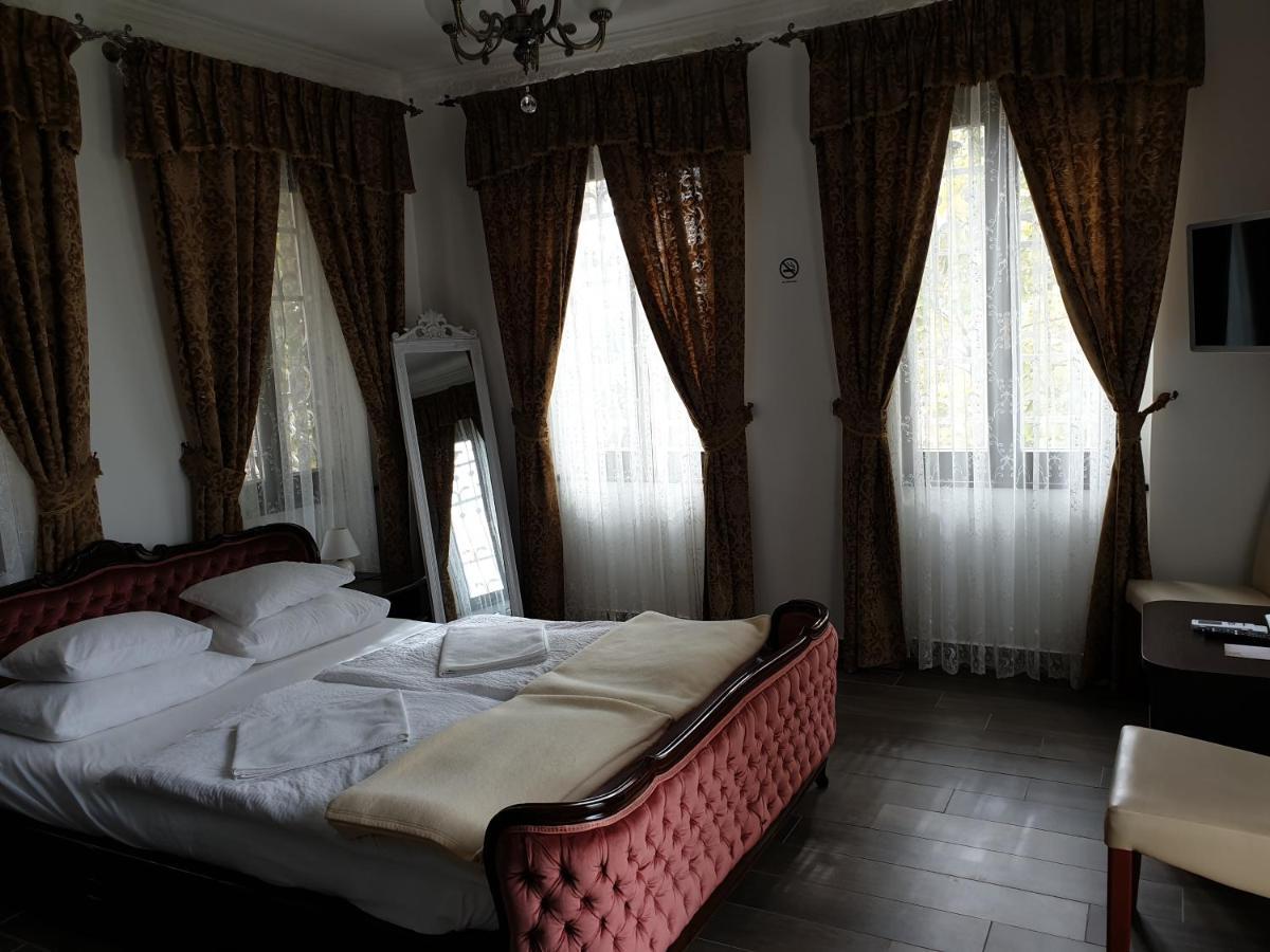 Kastelykert Fogado Hotel Szeged Eksteriør billede