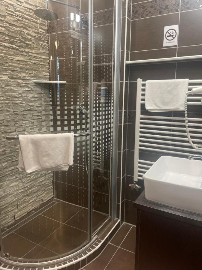 Kastelykert Fogado Hotel Szeged Eksteriør billede